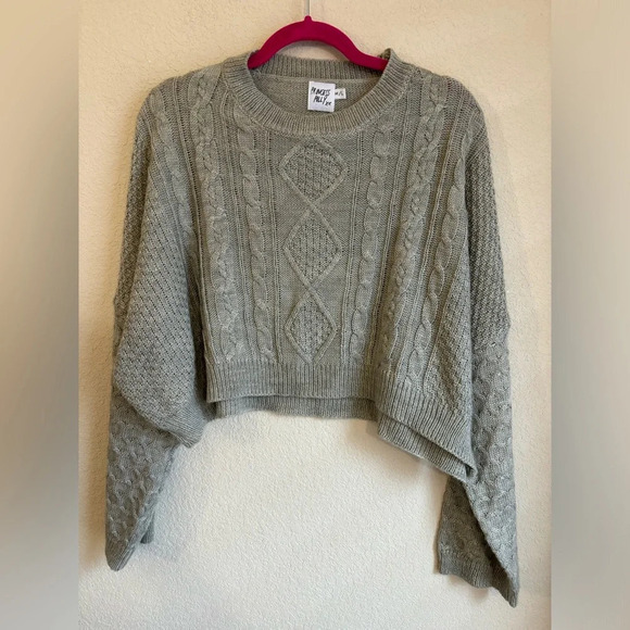 Princess Polly The Stan Gray Cropped Cable Knit Sweater M/L - Picture 4 of 10